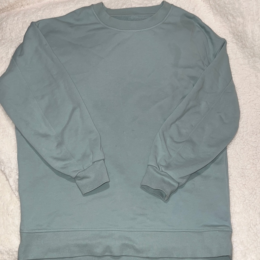 Lululemon perfectly oversized crew
